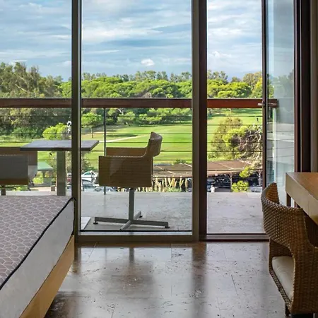 パラドール デ エル サレール 5*