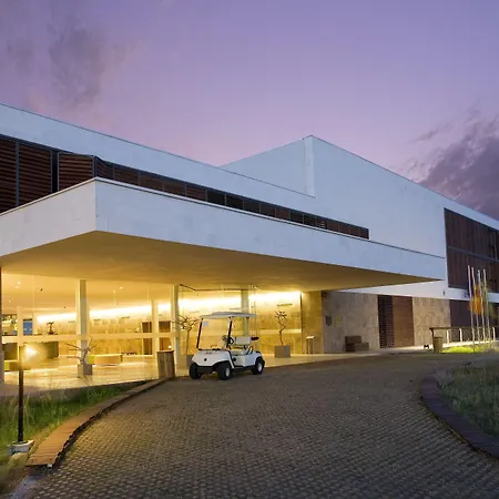 ホテル パラドール デ エル サレール 5*