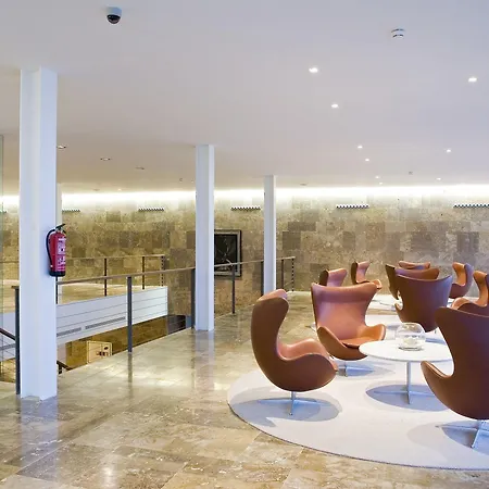 パラドール デ エル サレール 5*