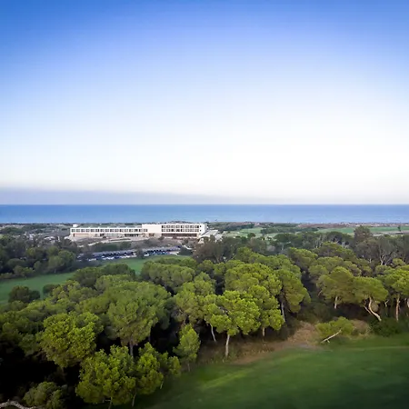 パラドール デ エル サレール ホテル 5*