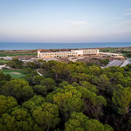 パラドール デ エル サレール ホテル エル・サレール