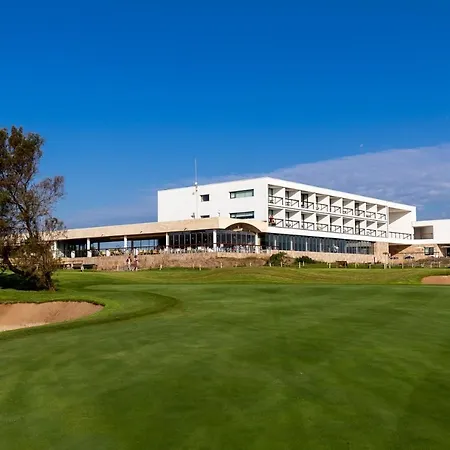 ホテル パラドール デ エル サレール 5*