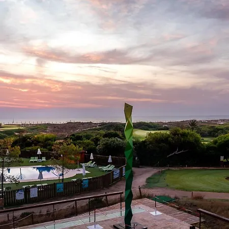 パラドール デ エル サレール 5* エル・サレール