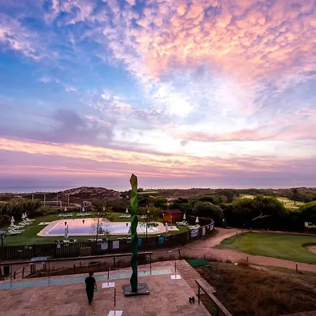 パラドール デ エル サレール ホテル 5*