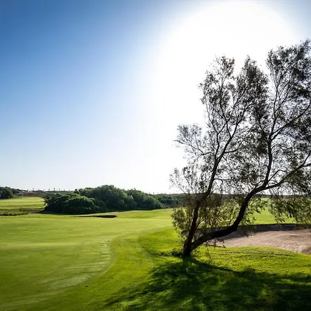 パラドール デ エル サレール ホテル