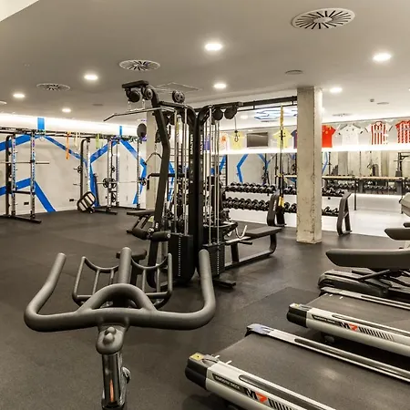 パラドール デ エル サレール ホテル